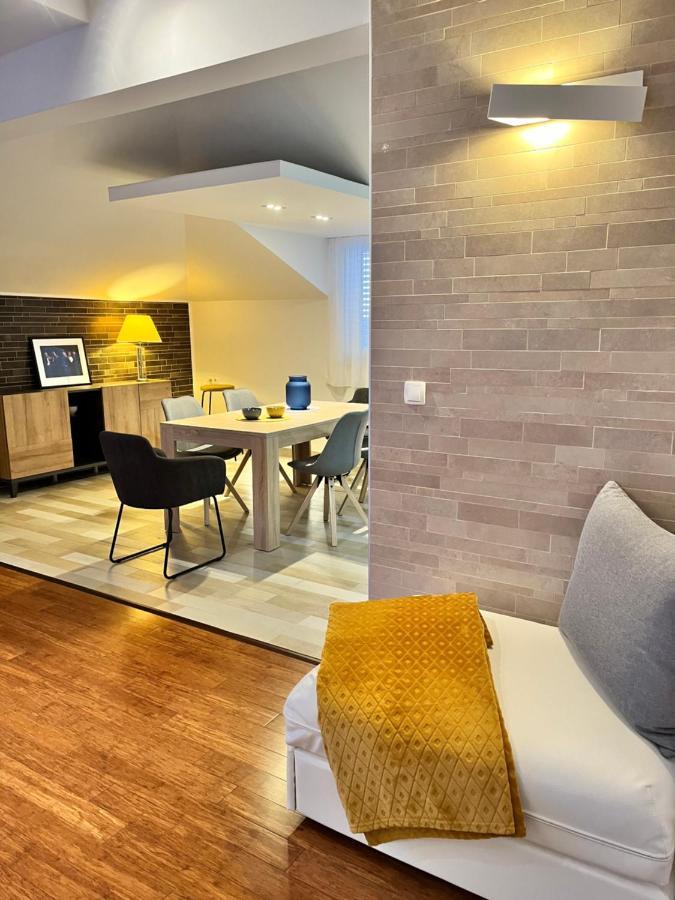 Sky - Beautiful Rooftop Apartment With Shared Pool Сплит Екстериор снимка