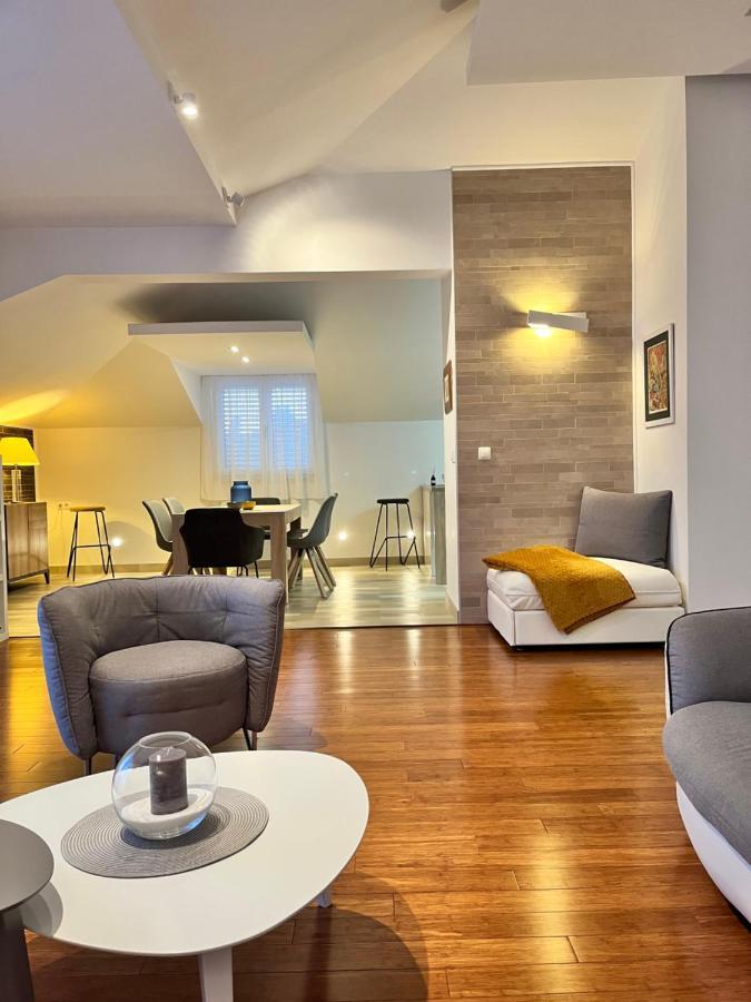 Sky - Beautiful Rooftop Apartment With Shared Pool Сплит Екстериор снимка