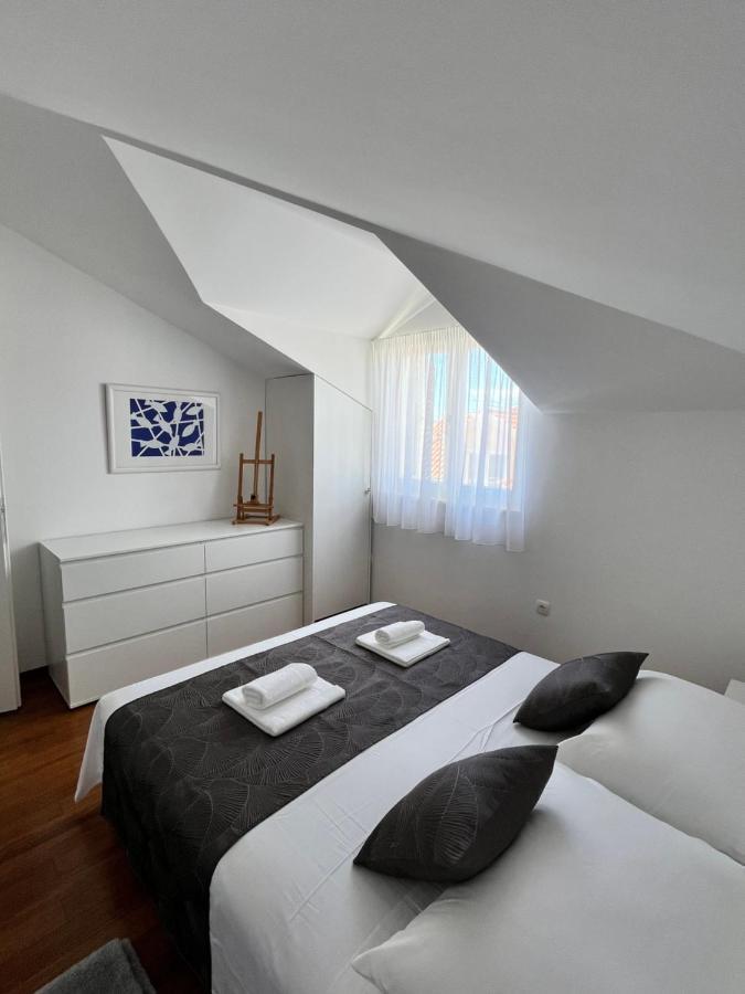 Sky - Beautiful Rooftop Apartment With Shared Pool Сплит Екстериор снимка